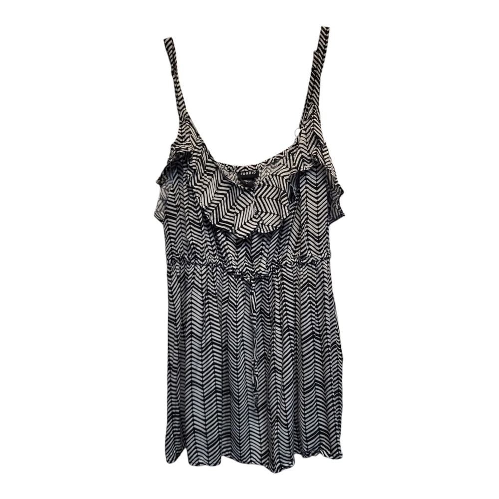 Torrid Black and White Geometric Print Sleeveless Ruffled Top Plus Size - Sz 1X
